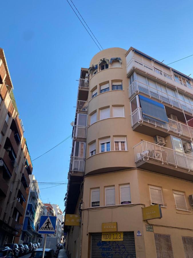 Solymar Poniente Apartamento Recien Reformado A 3 Min De Playa Poniente Y Del Centro Parking Opcional Benidorm Exterior foto
